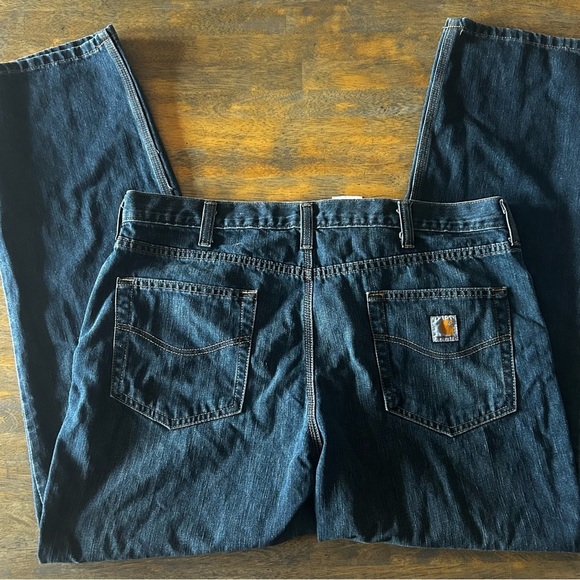 Brand New Carhartt Men's Dark Blue Relaxed Jeans 38X32 - Picture 1 of 6